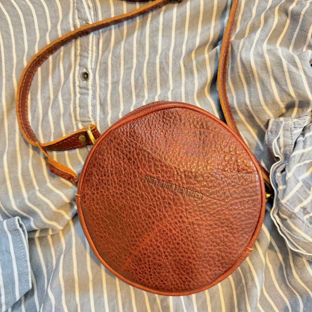 Portland Leather Crossbody Bag